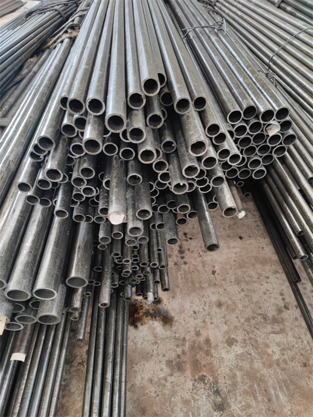 得荣小口径精密无缝钢管